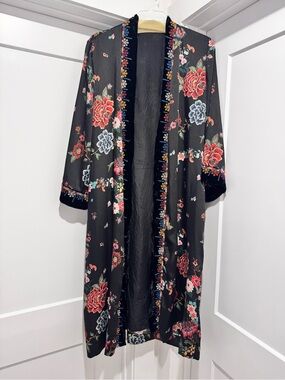Johnny Was Floral Satin Kimono Duster in Black